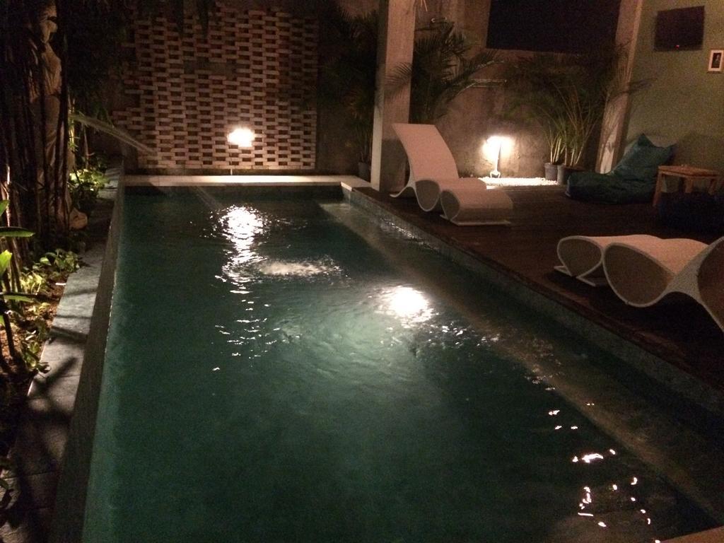 A7 Guesthouse Canggu Extérieur photo